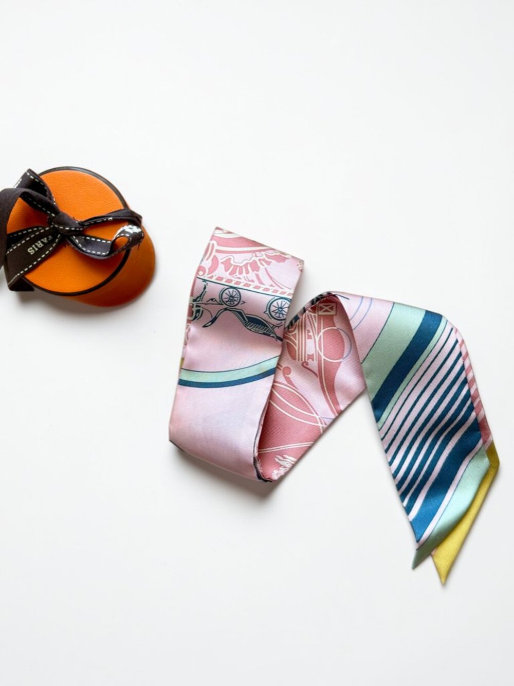 Hermes Pink Ex-Libris Silk Twilly